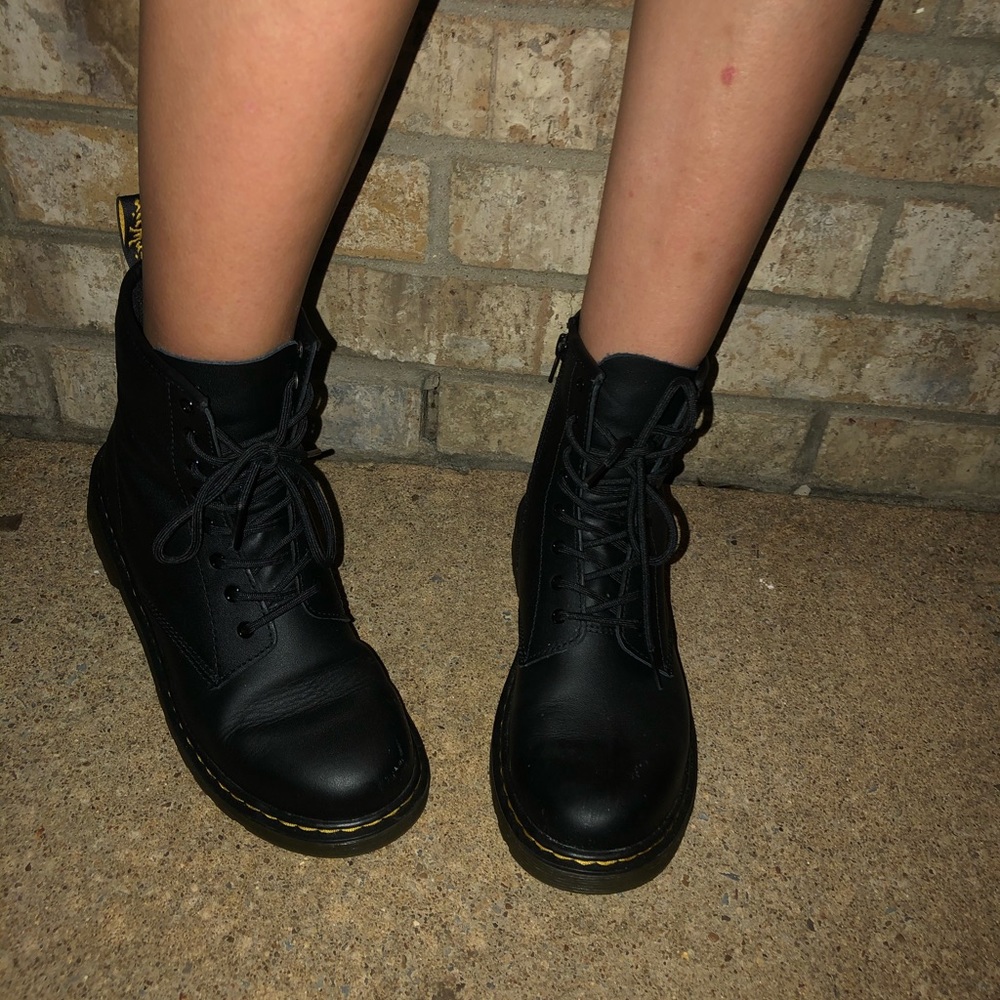 Doc martens - Picture 2 of 3